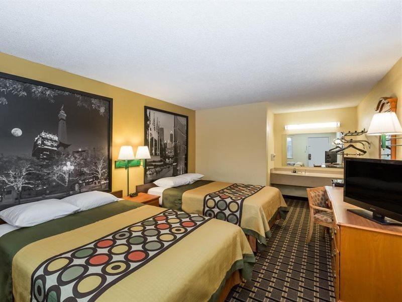 Super 8 By Wyndham Indianapolis-Southport Rd Motel Eksteriør billede