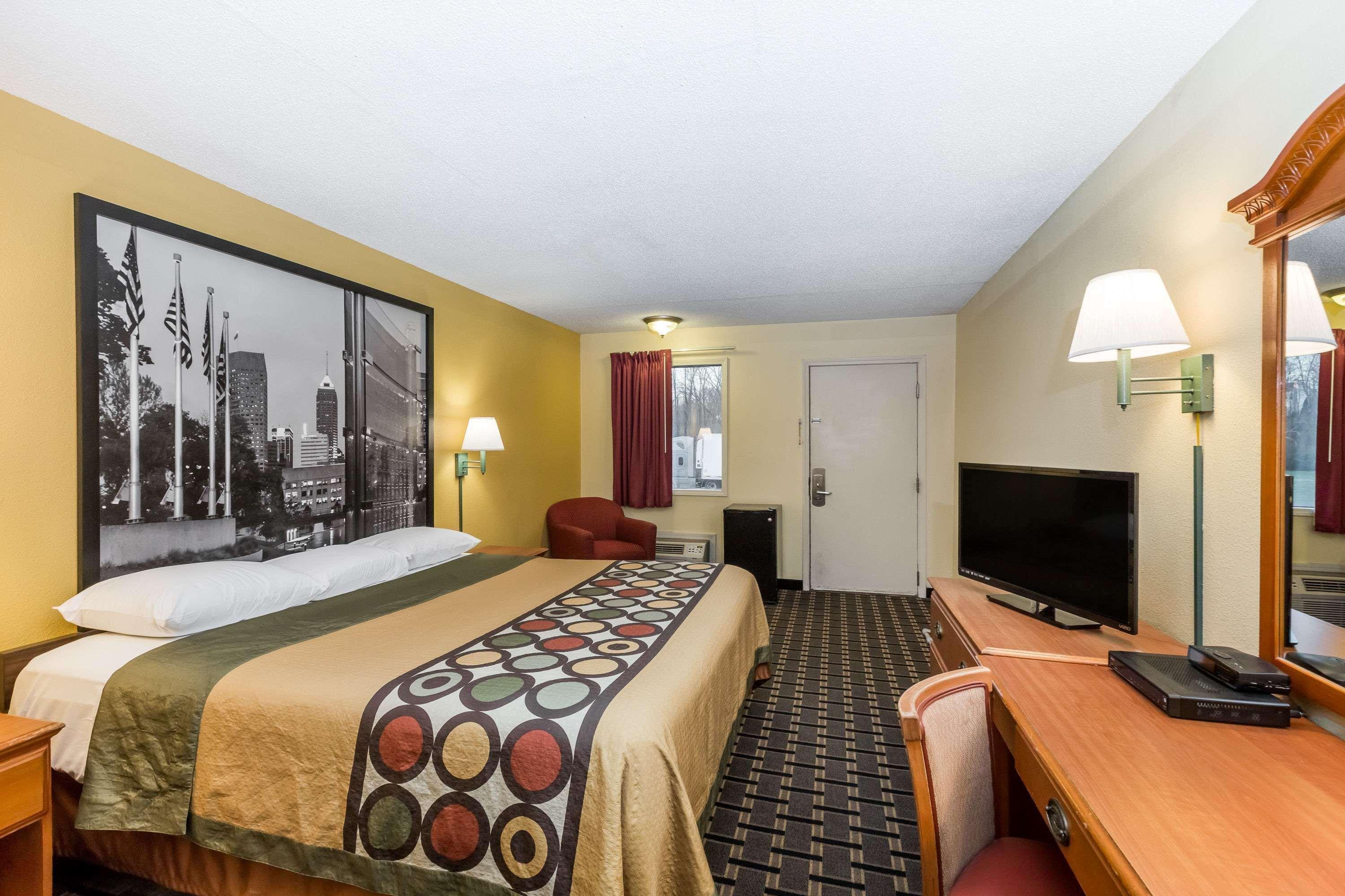 Super 8 By Wyndham Indianapolis-Southport Rd Motel Eksteriør billede