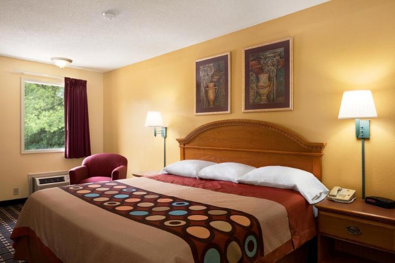 Super 8 By Wyndham Indianapolis-Southport Rd Motel Eksteriør billede